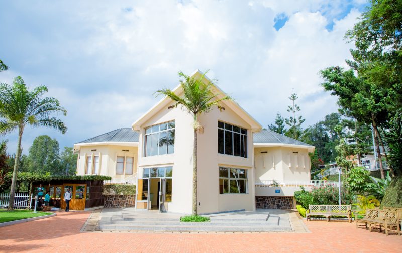 48879522073_1e571d8ec7_k